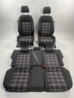 10017 VW Polo Seats 1