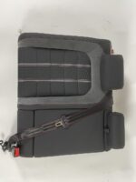 10026 VW Golf7 Seats 27