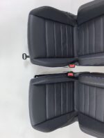 10040 VW Golf8 Seats8
