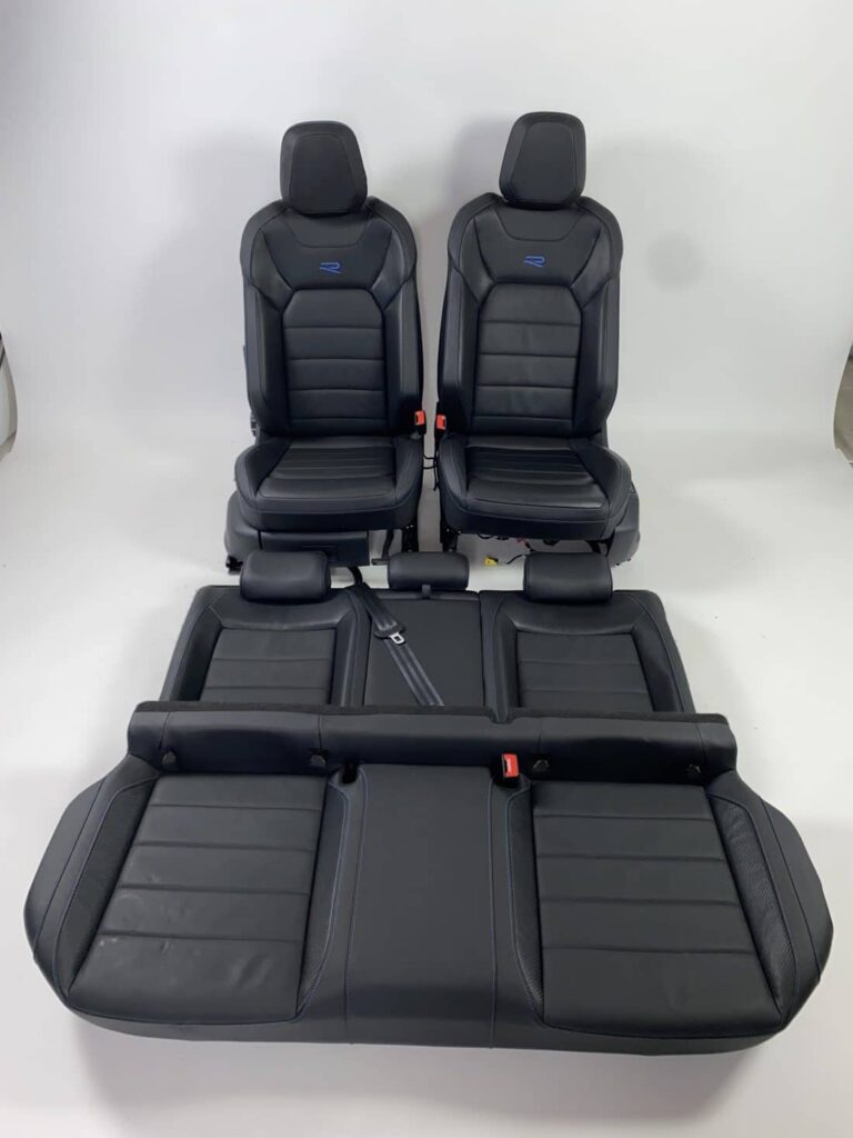 Trp Post Container Data Trp Post ID 11351 Interior VW Taigo R C61 Alcantara Fabric and Leather, Grey and Black Trp Post Container